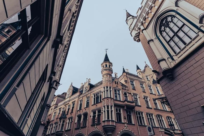 2.5-Hour Riga Cruiser Bike Tour - Starting near Jana iela 14
