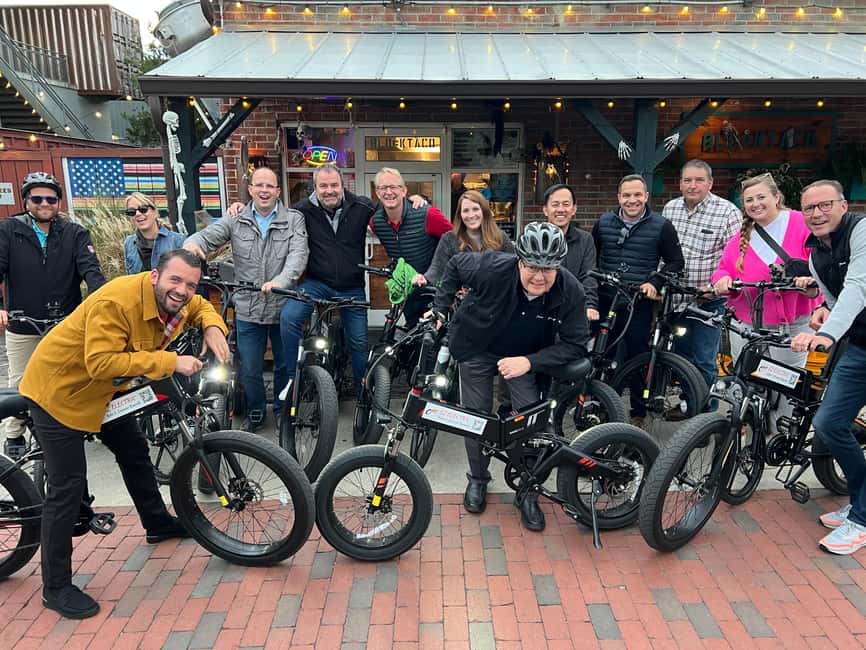 2-Hour, 45-Minute Tour de Wilmington E-Bike Tour - Downtown Wilmington and its changing districts