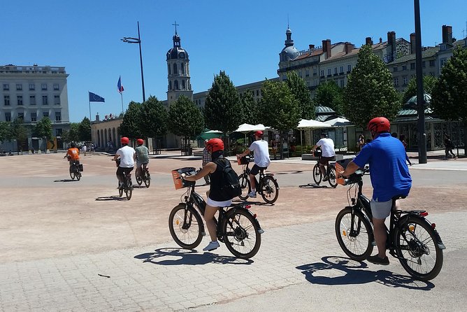 2h - Electric Bike Tour of Lyon with a Local Guide - Tête d’Or Park is the tour’s pleasant surprise