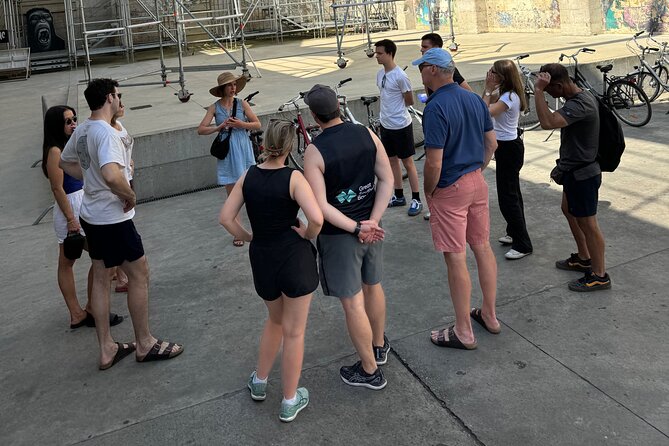 3-Hour E-Bike Immersive Tour of Bordeaux - English Tour - Grosse Cloche and Bordeaux’s Medieval Center