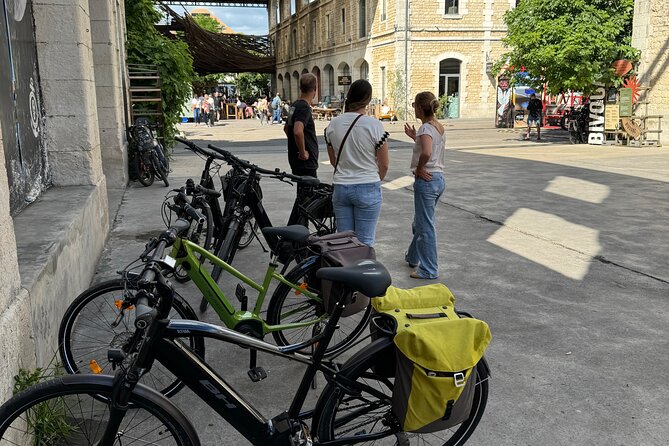 3-Hour E-Bike Immersive Tour of Bordeaux - English Tour - Pont Jacques Chaban Delmas and La Cité du Vin
