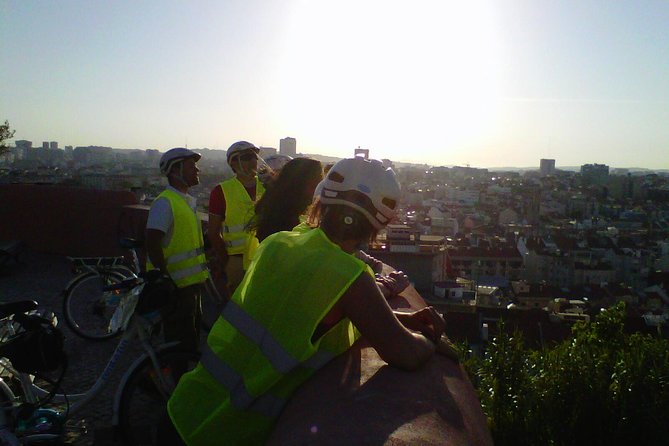 3-Hour Lisbon 7 Hills Electric Bike Tour - What the guides add