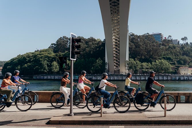 3-Hour Porto Highlights on a Electric Bike Guided Tour - Porto Cathedral and the final stretch