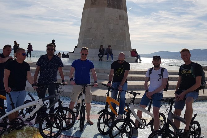 3 Hours E-Bike Tour in Palma - Almudaina Palace and Palma Cathedral