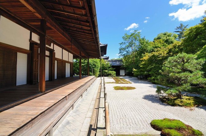 4.5-Hour Kyoto Bike Tour with Lunch and UNESCO Zen Temples - Key points to know before booking