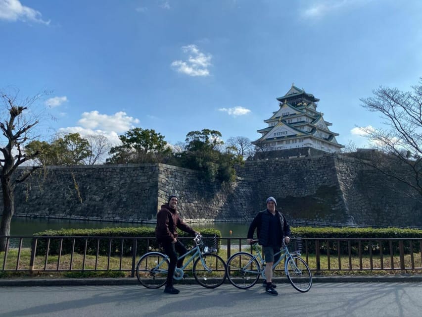 5-Hour Osaka Highlights Bike Tour with Lunch - Cycling through Osaka Castle Park