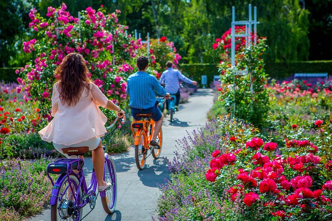 7 BEST VIEWS - PRAGUE eBIKE TOUR - Kafka, the riverside statue, and the John Lennon Wall