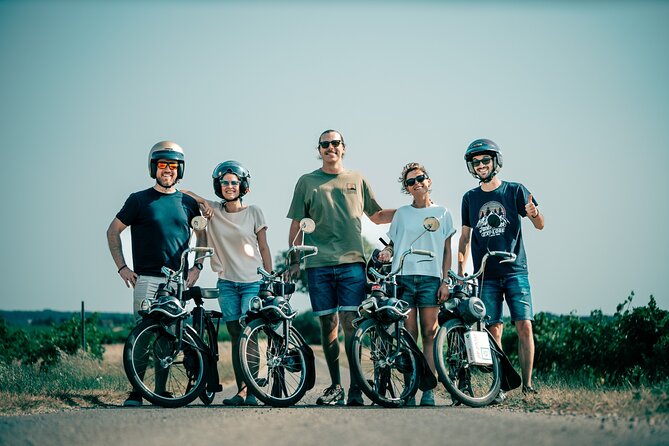 A Tour in Provence in a typical French motorized bike : the Solex - The best parts of this Solex ride