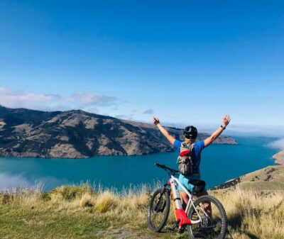 Akaroa: Guided Electric Mountain Bike Tour-Lava Loop