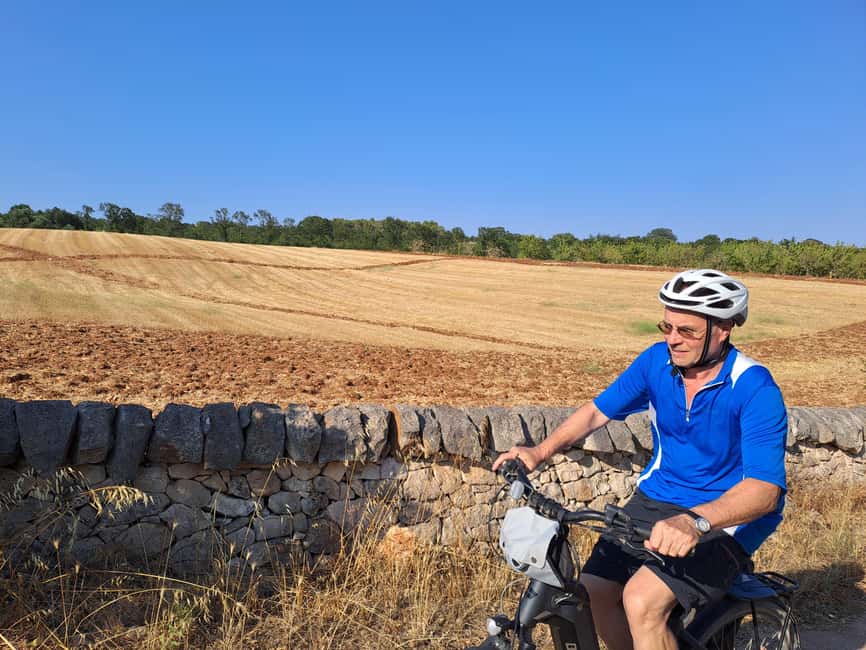 Alberobello: Guided e-bike tour + mill & donkey farm - Inside the family flour mill