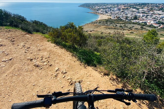 Algarve: Lagos Sightseeing guided Tour with e-bikes - Key points to know before booking