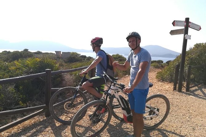 Alghero - Small Beaches Tour by E-bike more aperitif - The small beaches are the real attraction