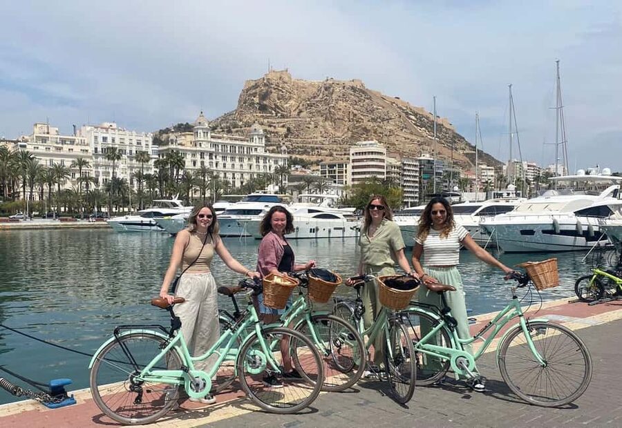 Alicante City Bike Tour. Only Small groups - El Palmeral Park and the wider city