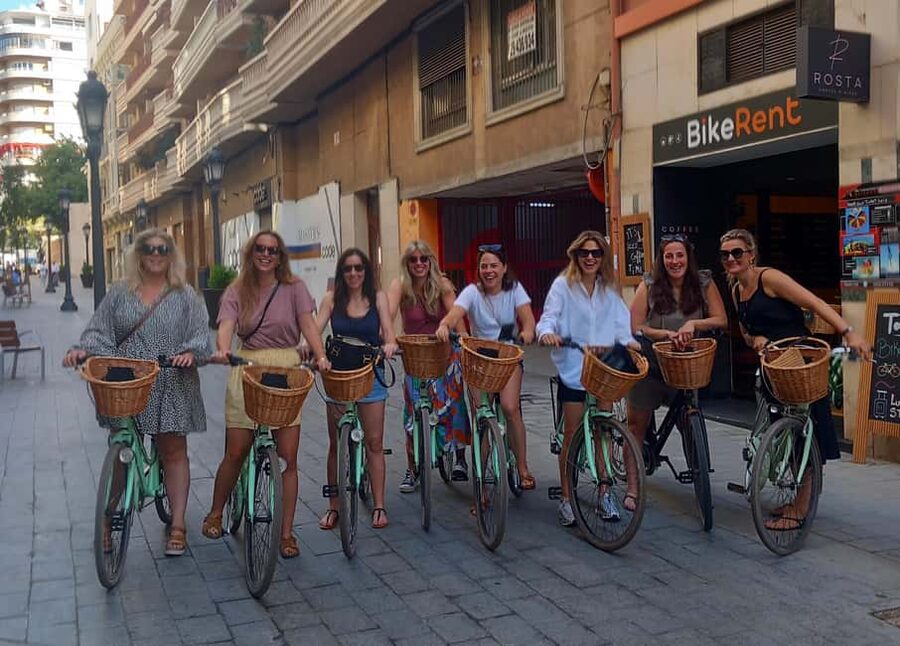 Alicante City Bike Tour. Only Small groups - Seeing Alicante’s Old Town by bicycle
