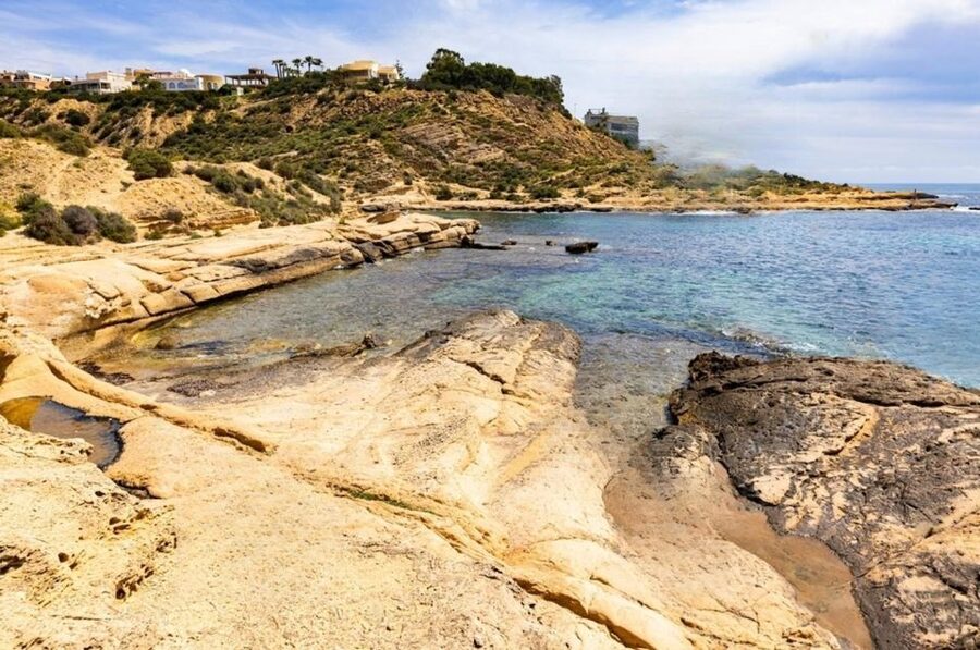 Alicante: Spot the Mediterranean by E-bike - The small drawbacks to weigh honestly