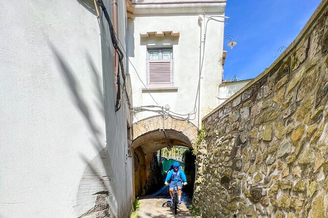 Amalfi coast: E-bike tour from Sorrento to Positano - Why a bicycle makes sense on the Amalfi Coast