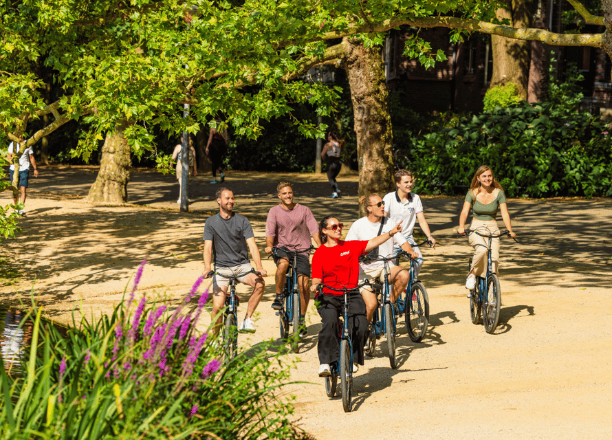 Amsterdam: 2.5-Hour Bike Tour - Why a bike tour fits Amsterdam so well