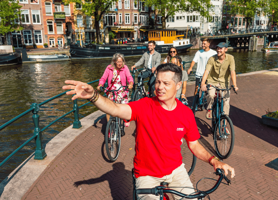 Amsterdam: 2.5-Hour Bike Tour - Jordaan, canals, and the quieter side of Amsterdam