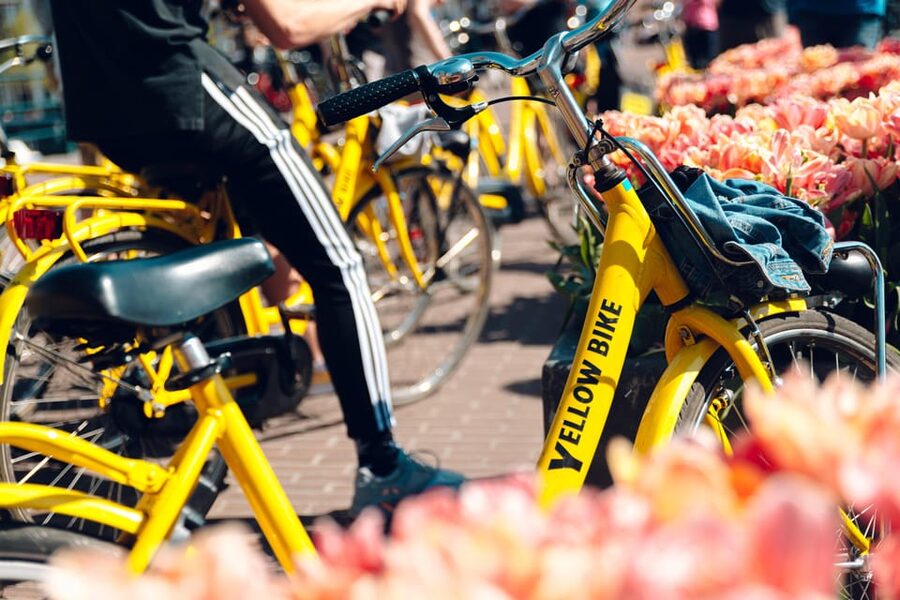 Amsterdam Bike Rental: Central Station & City Center - Picking up your bike near Central Station and the city center