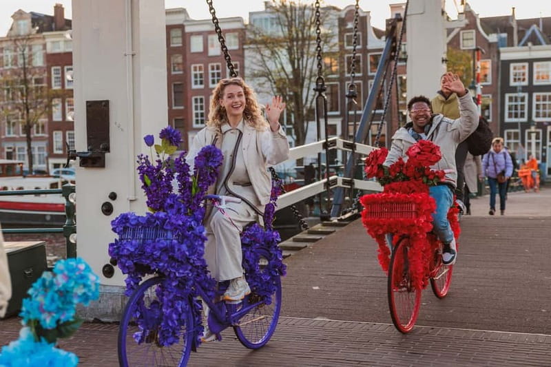 Amsterdam: City Centre, Guided Bike Tour on Flower Bikes - Who will enjoy this tour most?