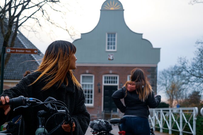 Amsterdam E Bike Tour to the Windmills of Zaanse Schans - Why this route gives you more than a windmill photo