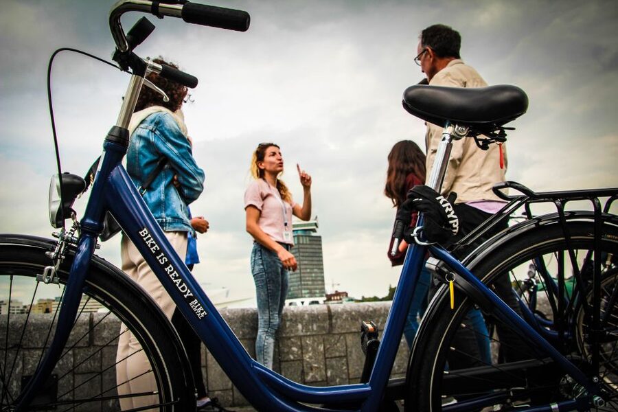 Amsterdam full day tour: Walking, Biking & Cruising - Starting at Beursplein with Amsterdam’s old center