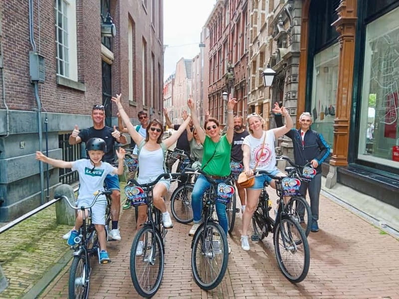 Amsterdam: Off the Beaten Path Bike Tour in French - Key points to know before you book