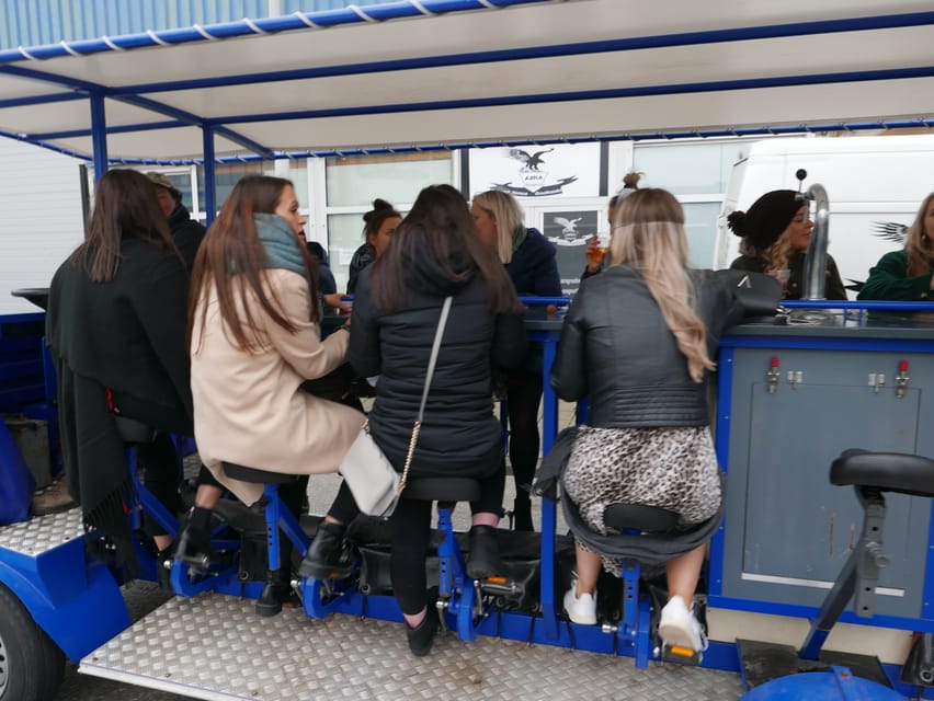 Amsterdam: The Original BUBBLES & BIKE Private Prosecco Tour - When this tour fits your Amsterdam plans