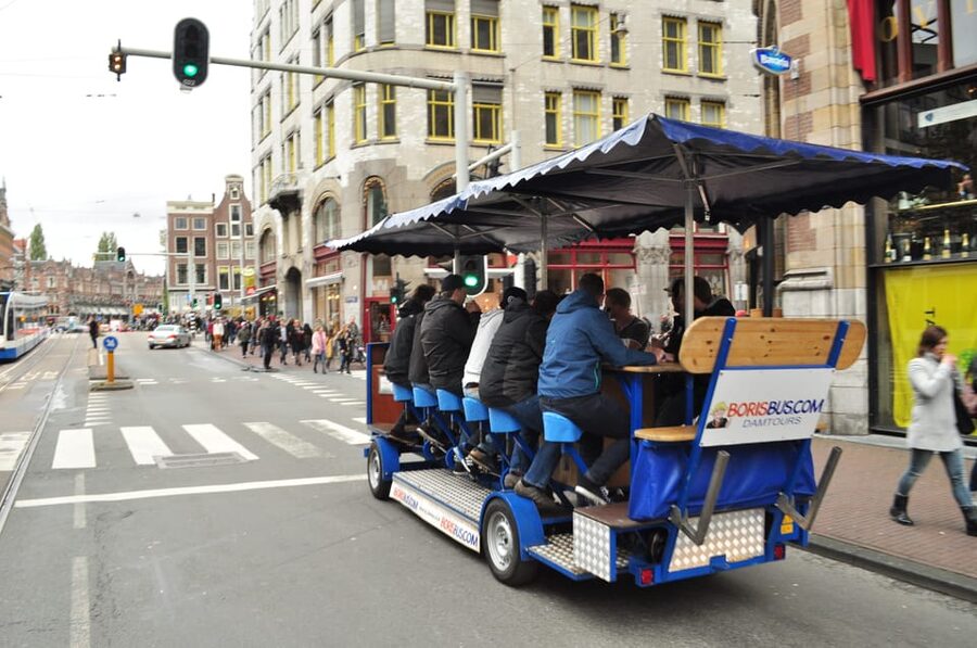 Amsterdam: The Original BUBBLES & BIKE Private Prosecco Tour - The party element: music, drinks, and group energy