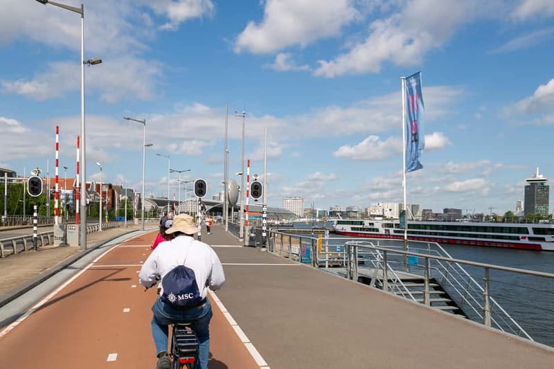 Amsterdam: Windmill, Cheese, and Countryside E-Bike Tour - Katwoude and the Henri Willig cheese farm
