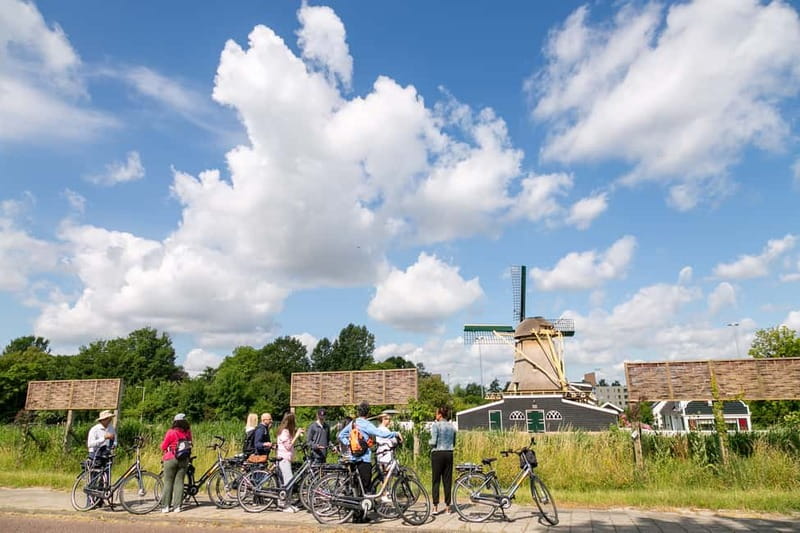 Amsterdam: Windmill, Cheese, and Countryside E-Bike Tour - D’Admiraal Windmill and the first countryside views