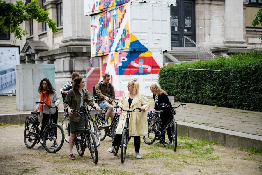 Antwerp: Guided Bike Tour - Cogels-Osylei and Antwerp’s grand southern side