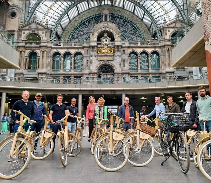 Antwerp: The Big 5 City Highlights by Wooden Bike - The old centre: cathedral, churches, and grand squares