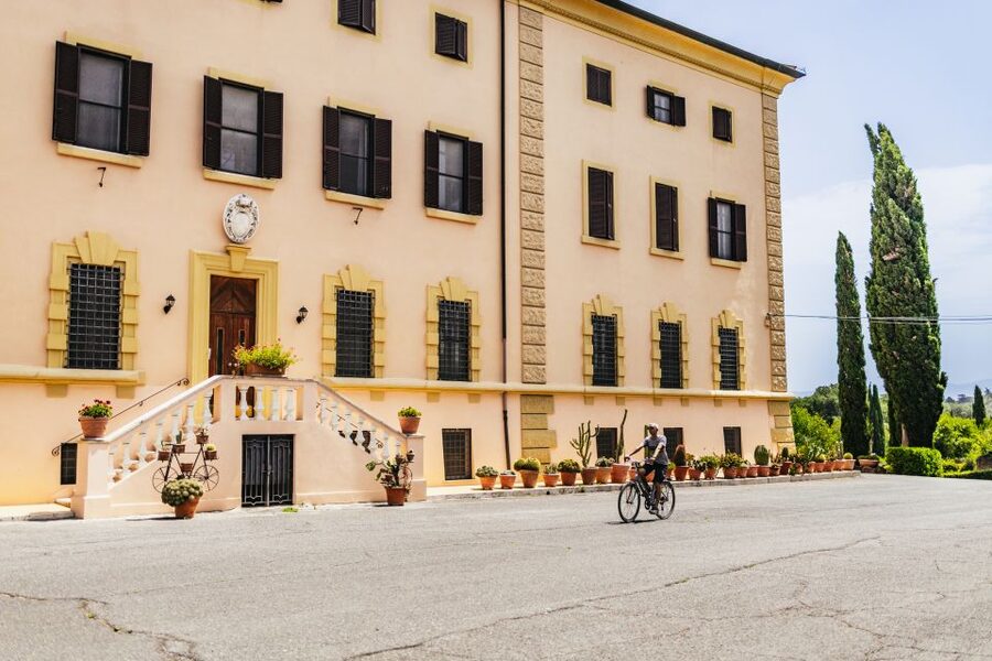 Appia Antica: Full Day Bike Rental with Customizable Routes - The first stops: Domine Quo Vadis and St. Callixtus