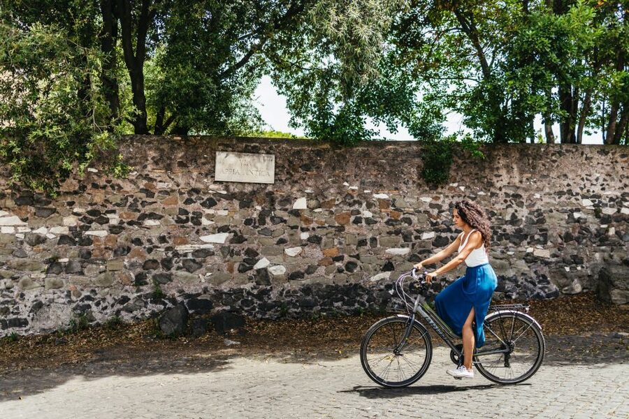 Appia Antica: Full Day Bike Rental with Customizable Routes - Capo di Bove and Villa dei Quintili