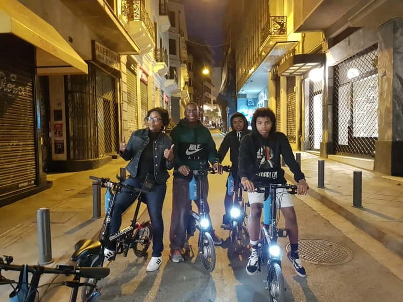 Athens: Discover the City Electric Bike Night Tour - Why an evening bike ride works so well in Athens