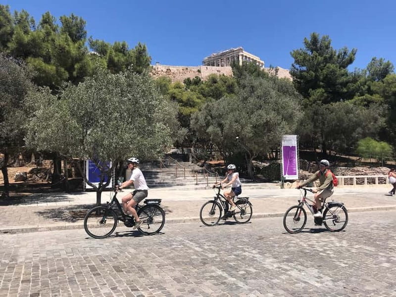 Athens: Small Group E-Bike Tour of Historic Highlights - How the bikes and guides affect the experience
