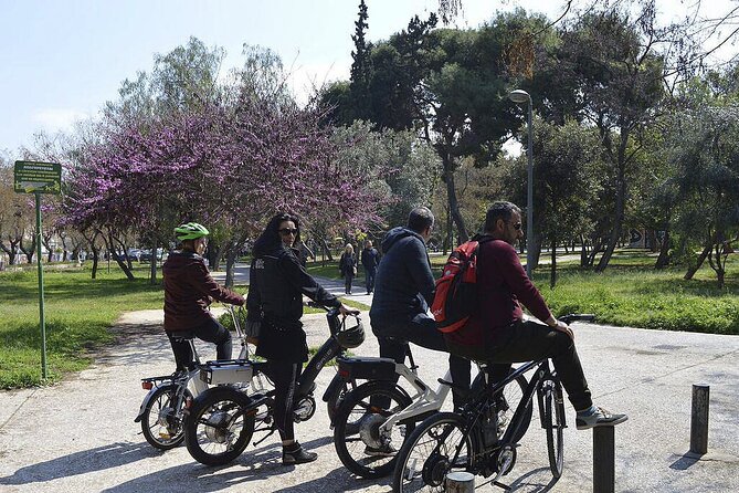 Athens Tour with Electric Bike - Syntagma, Parliament, and the changing guard