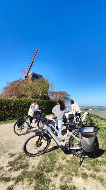 Au départ de REIMS : Ebike tour with a local guide ! - Meeting Romain beside Reims station