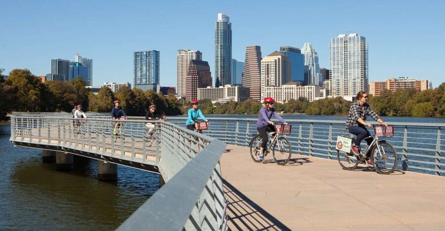 Austin: 2-Hour Sightseeing Bike Tour - Downtown Austin brings the city’s character closer