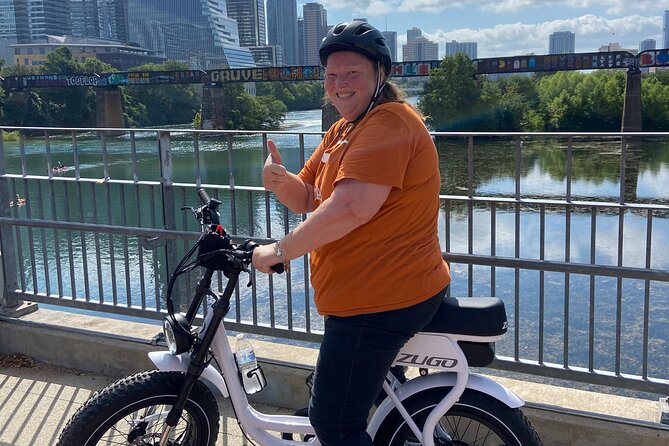 Austin Good Vibes E-Bike Tours - Lady Bird Lake, Bridges, and the Music Scene