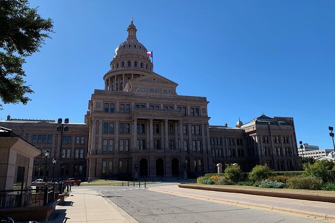 Austin Icons Bicycle Tour - Starting out on two wheels
