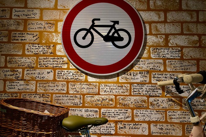 Aveiro Bike Rental - 5/8 hours - Picking the right bicycle