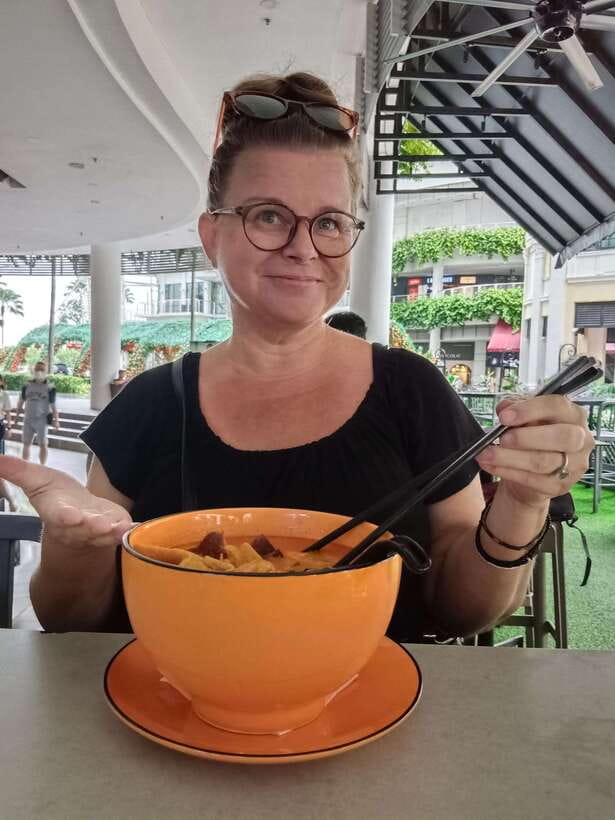 Back of the Bike Street Food Experience – Real Penang! - Why the motorbike format changes the food tour