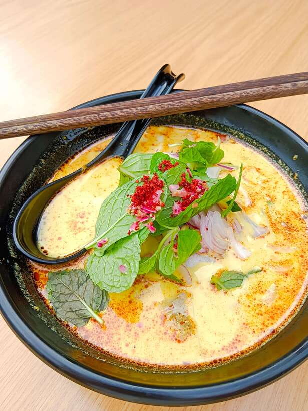 Back of the Bike Street Food Experience – Real Penang! - Five courses, five local food settings