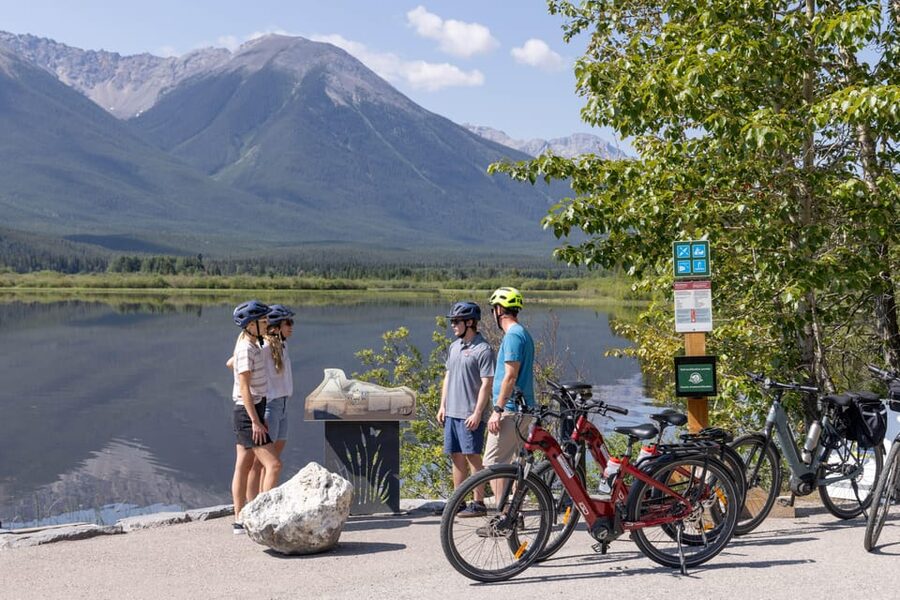 Banff: Mountain Lakeside Guided E-Bike Tour - Lake Minnewanka, bears, and a town underwater