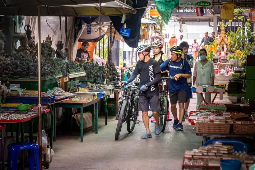Bangkok: Backstreets and Historic Temples Bike Tour - From Khaosan Road to the Chao Phraya River