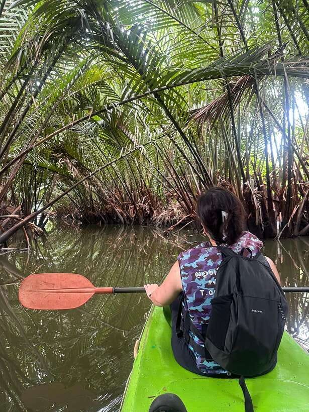 Bangkok: Bang Kachao Green Lung Bike Tour - A local cafe and the value of a private group
