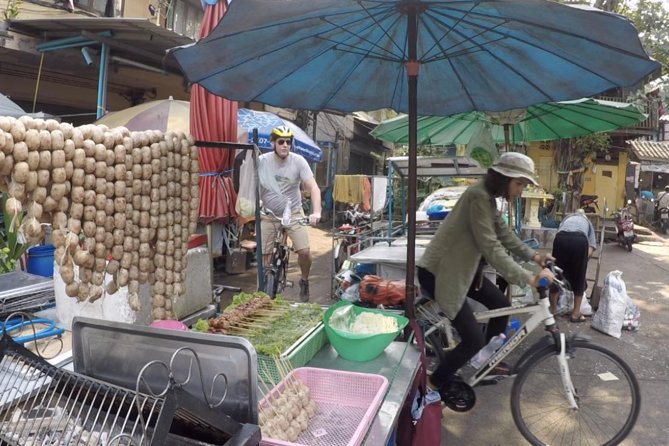 Bangkok City Culture Tour by Bike - What the guides add to the ride