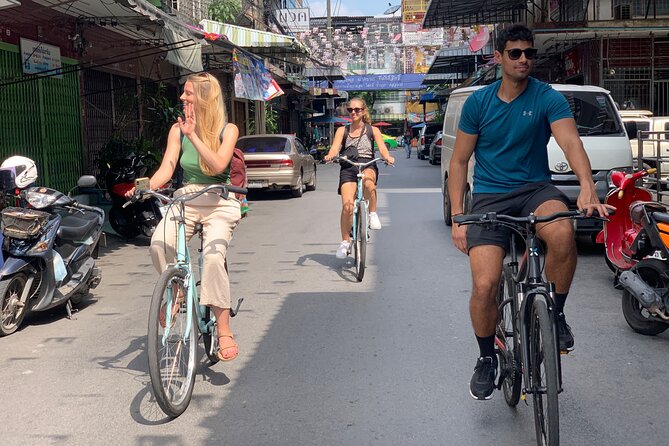 Bangkok Experiences Bike Tours-Backstreets and Hidden Gems - Talad Phlu and the first turn into local Bangkok